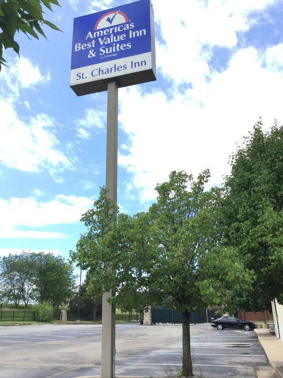 Americas Best Value Inn And Suites Saint Charles Kültér fotó