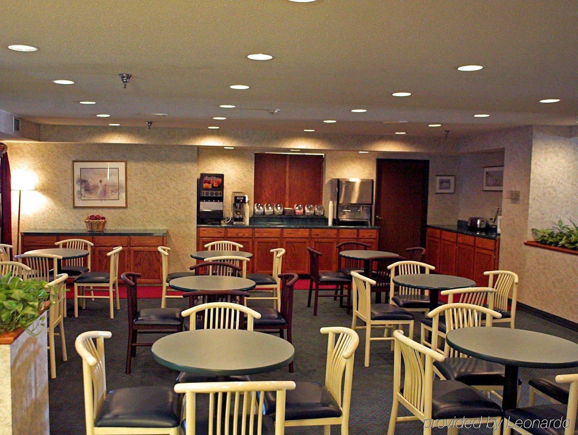 Americas Best Value Inn And Suites Saint Charles Kültér fotó
