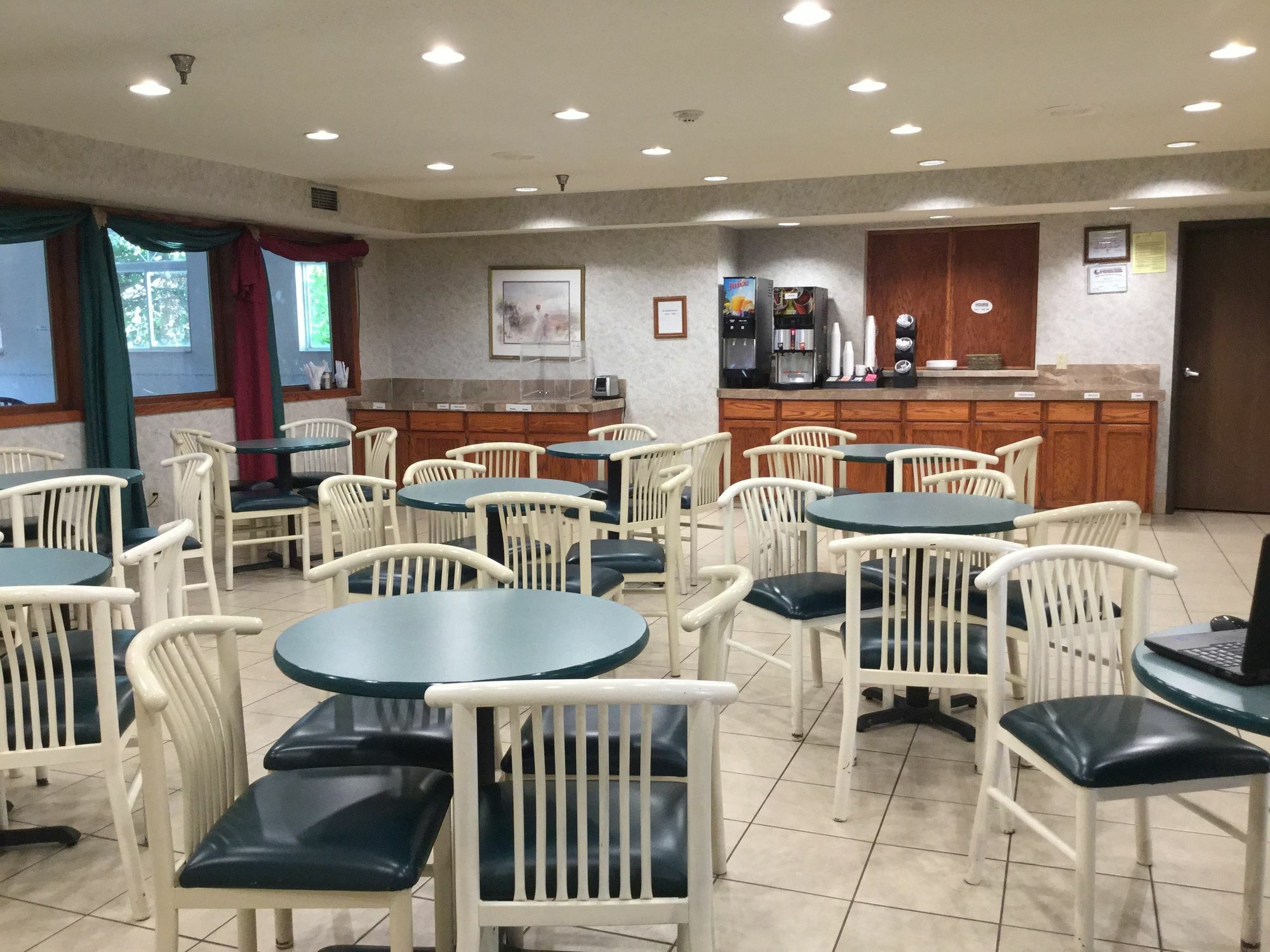 Americas Best Value Inn And Suites Saint Charles Kültér fotó